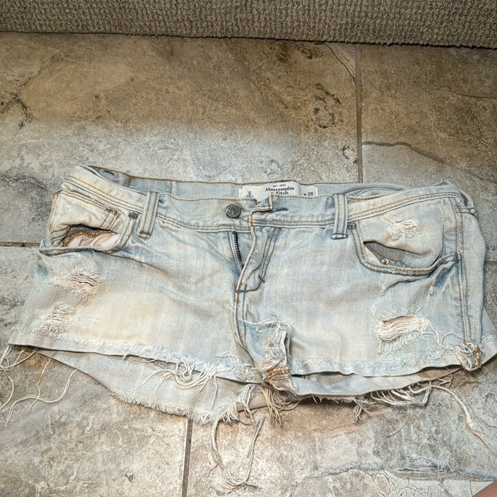 Women's Abercrombie & Ditch Short Shorts size 6